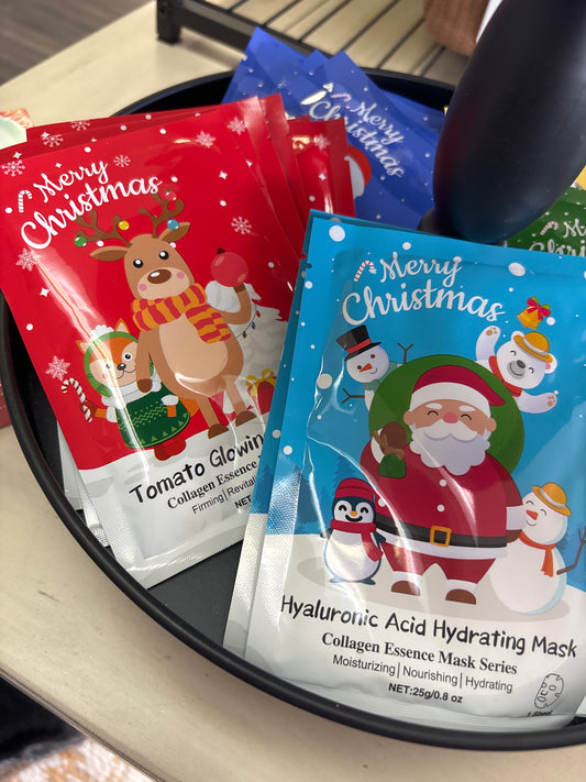 Doorbuster Holiday Face Mask