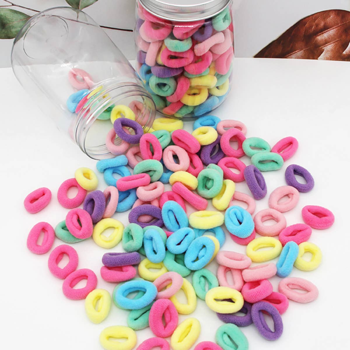 CHILDREN ELASTIC HAIR TIES 100 PC JAR