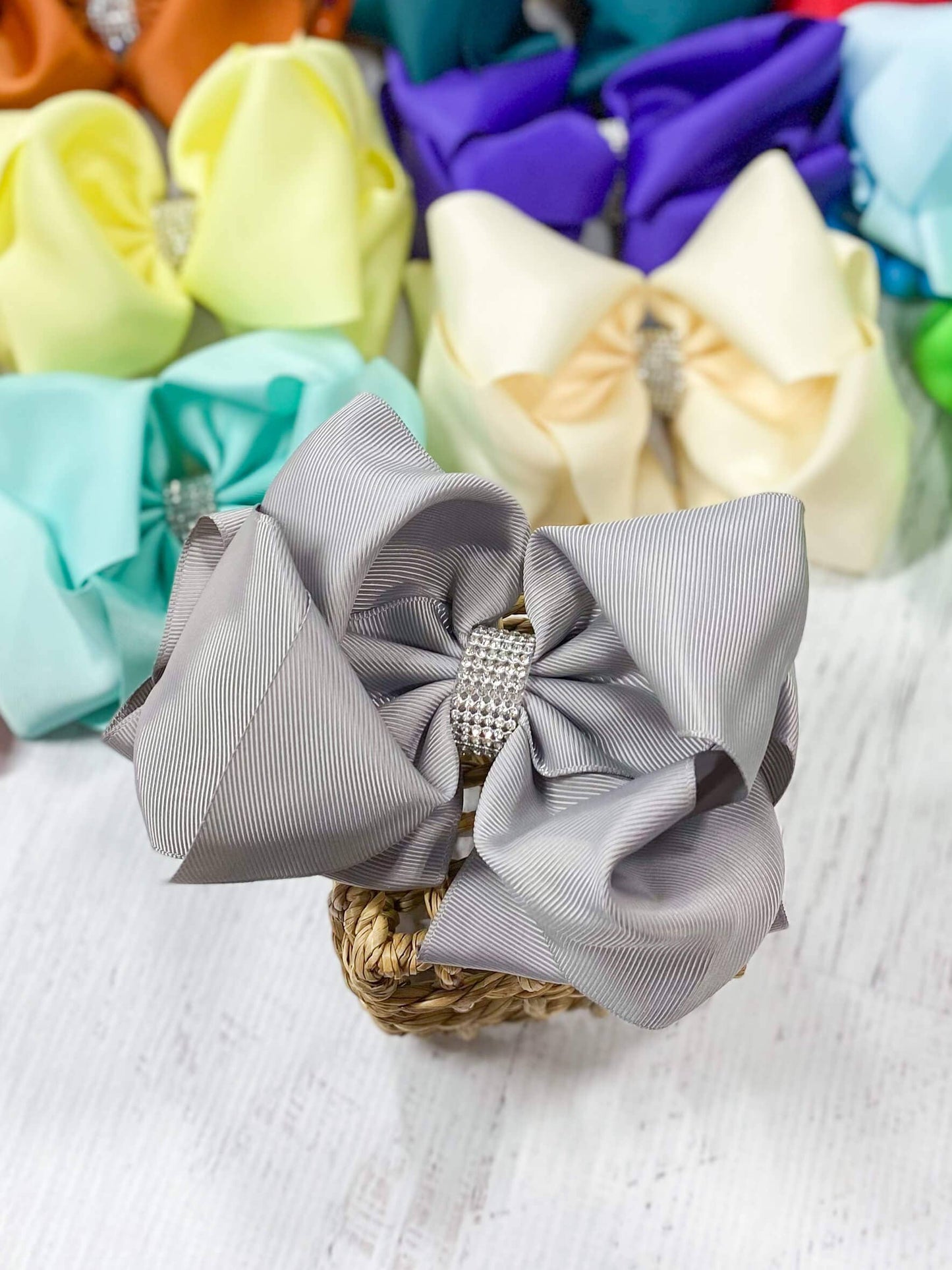 Texas Size Rhinestone Center Knot Hair Bows: Ivory