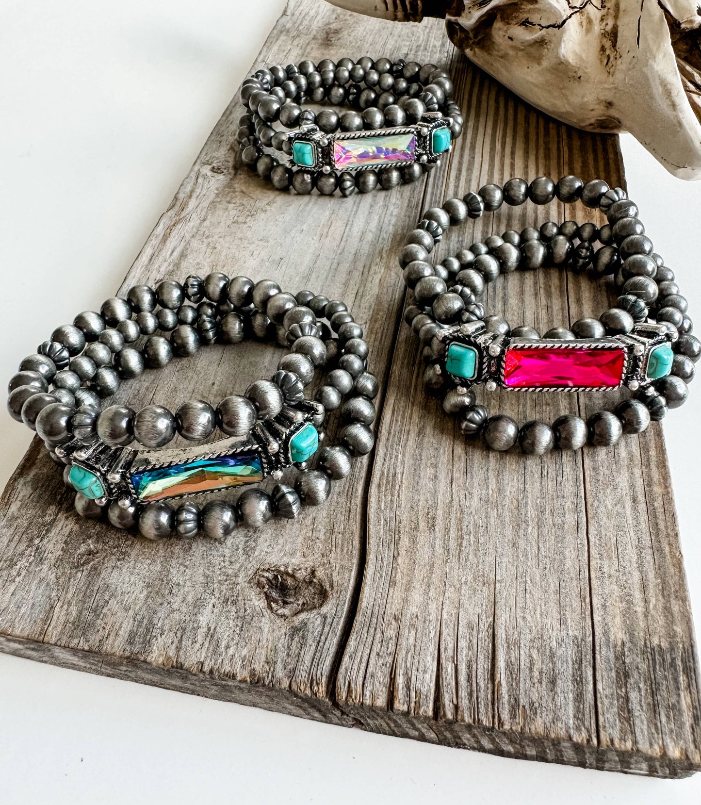 TURQUOISE WESTERN STYLE BEADED BRACELET SET