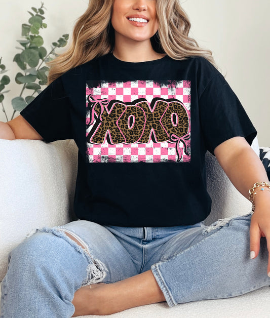 Black & Pink Checkered XOXO Graphic Tee