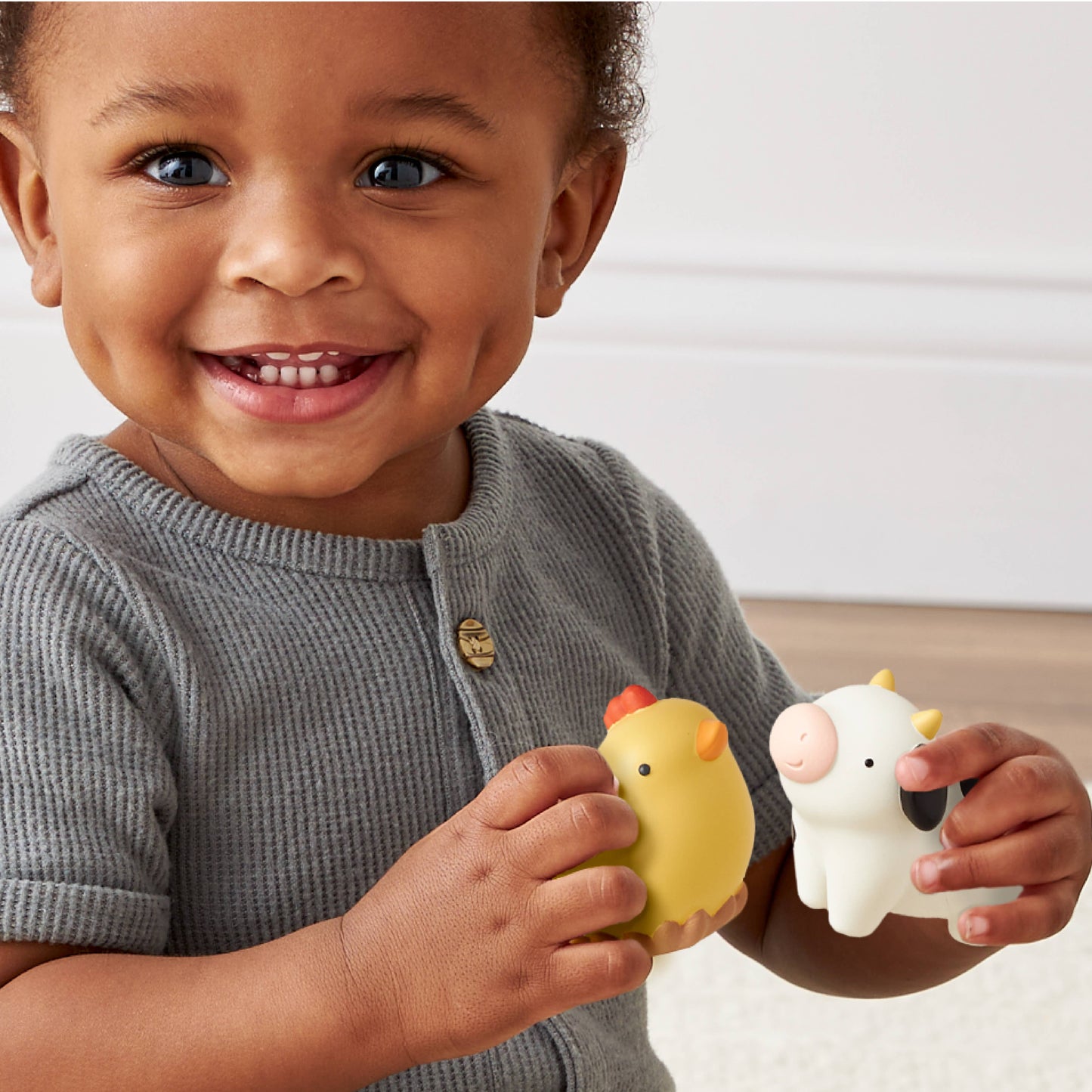 Itzy Play Barn™ Spill and Fill Activity Toy
