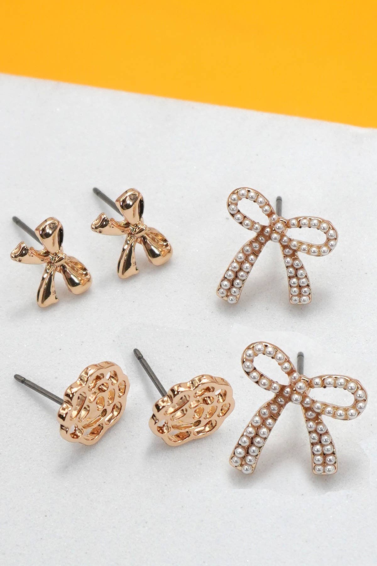 TRIO STUD BOW FLORAL PEARL BOW TRIO EARRINGS | 80E6912: GOLD
